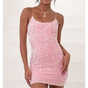 Iridescent Sequin Bodycon Dress in Pink